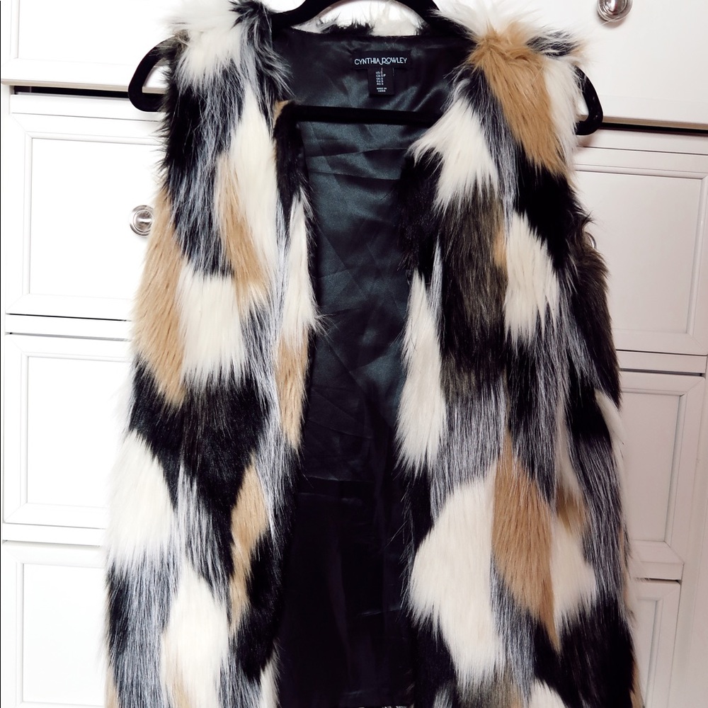 Faux Fur Vest Mutli Color